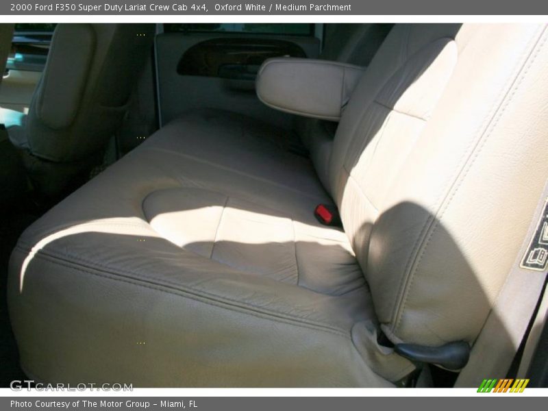 Oxford White / Medium Parchment 2000 Ford F350 Super Duty Lariat Crew Cab 4x4