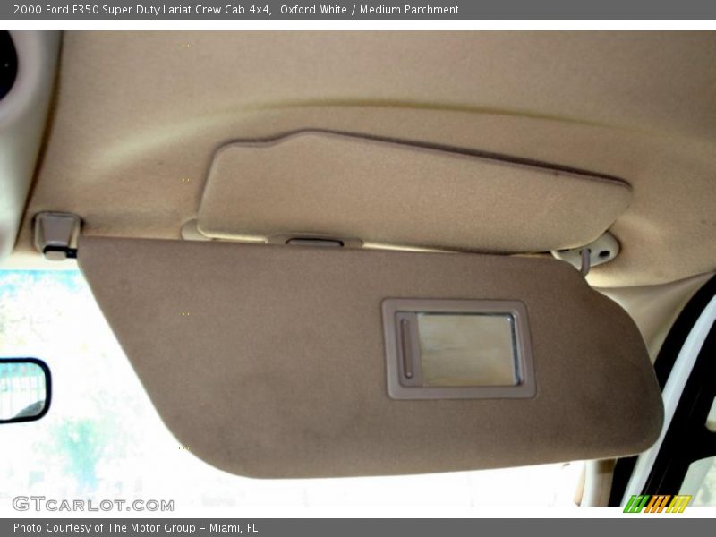 Oxford White / Medium Parchment 2000 Ford F350 Super Duty Lariat Crew Cab 4x4