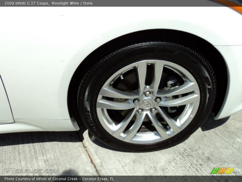 Moonlight White / Stone 2009 Infiniti G 37 Coupe