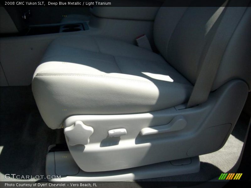 Deep Blue Metallic / Light Titanium 2008 GMC Yukon SLT