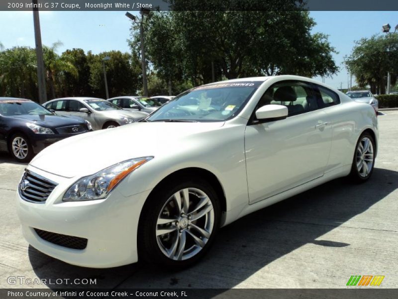 Moonlight White / Stone 2009 Infiniti G 37 Coupe