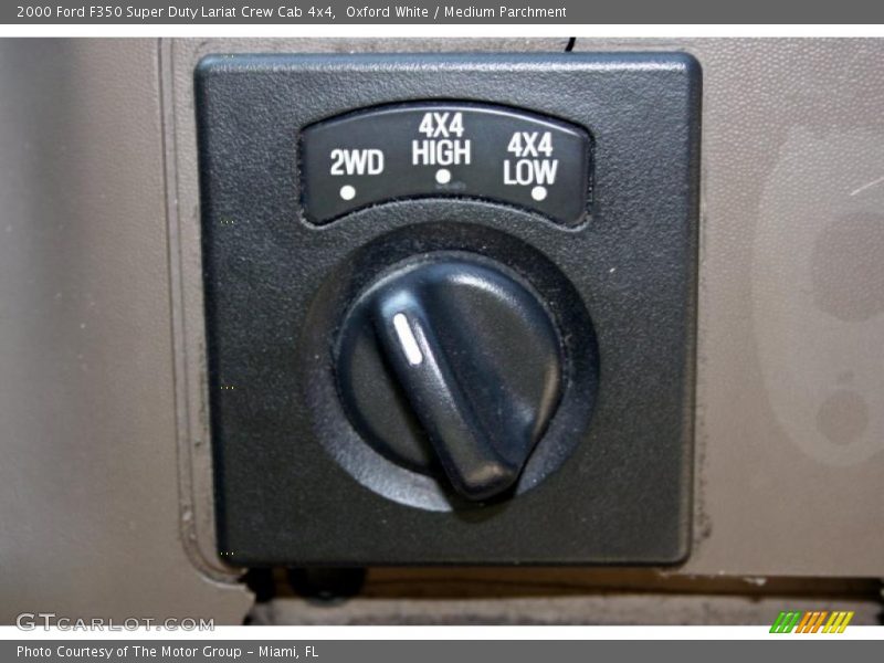 Oxford White / Medium Parchment 2000 Ford F350 Super Duty Lariat Crew Cab 4x4