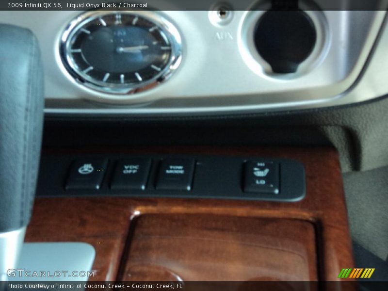 Liquid Onyx Black / Charcoal 2009 Infiniti QX 56
