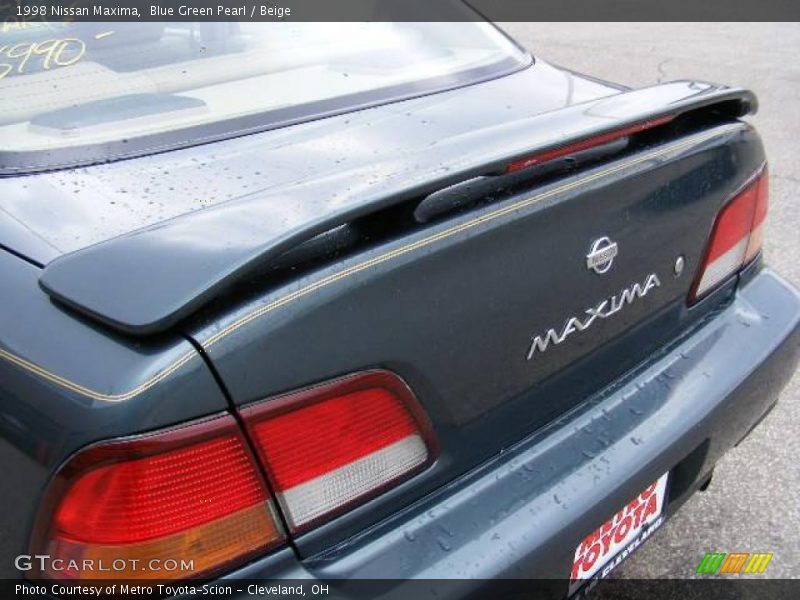 Blue Green Pearl / Beige 1998 Nissan Maxima