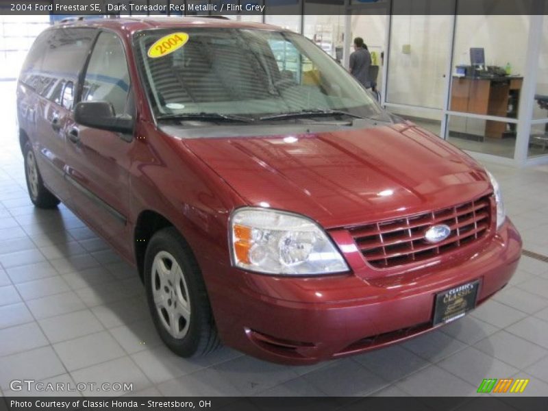 Dark Toreador Red Metallic / Flint Grey 2004 Ford Freestar SE
