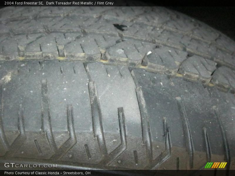 Dark Toreador Red Metallic / Flint Grey 2004 Ford Freestar SE