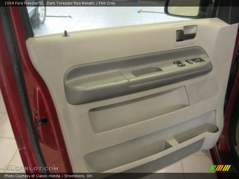 Dark Toreador Red Metallic / Flint Grey 2004 Ford Freestar SE