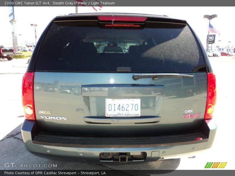 Stealth Gray Metallic / Light Titanium 2009 GMC Yukon SLT 4x4