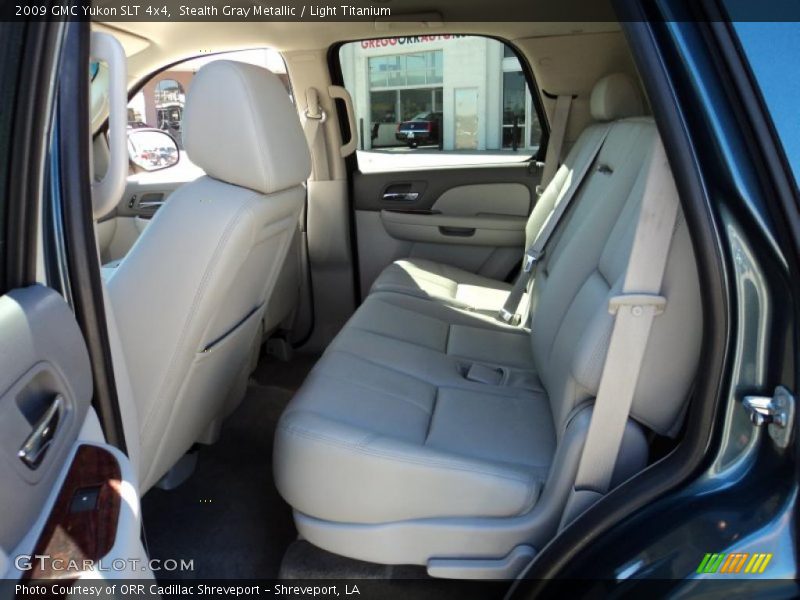 Stealth Gray Metallic / Light Titanium 2009 GMC Yukon SLT 4x4