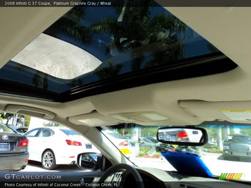 Sunroof of 2008 G 37 Coupe