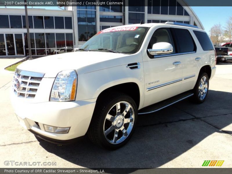 White Diamond / Cocoa/Light Cashmere 2007 Cadillac Escalade AWD