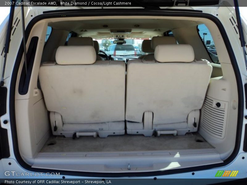 White Diamond / Cocoa/Light Cashmere 2007 Cadillac Escalade AWD
