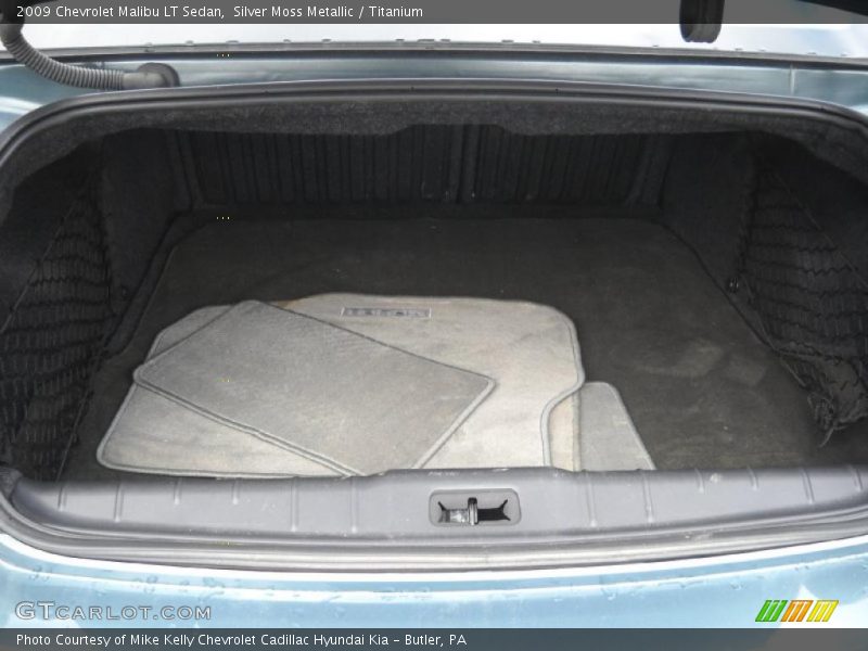 Silver Moss Metallic / Titanium 2009 Chevrolet Malibu LT Sedan