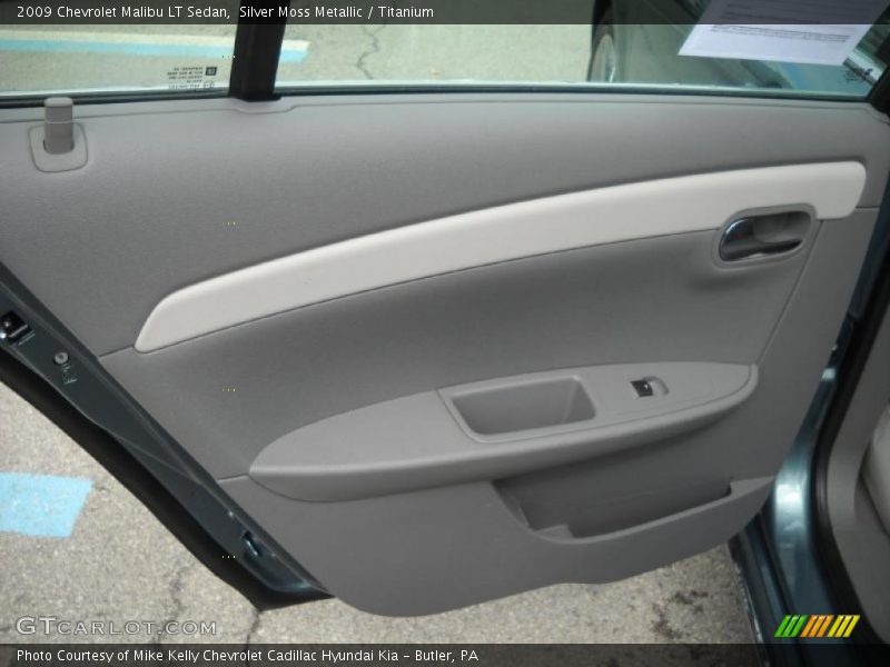 Silver Moss Metallic / Titanium 2009 Chevrolet Malibu LT Sedan