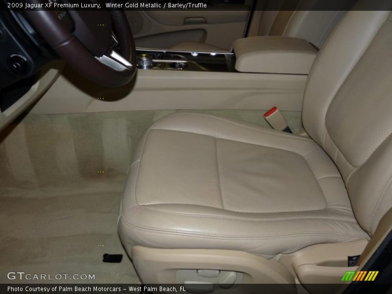 Winter Gold Metallic / Barley/Truffle 2009 Jaguar XF Premium Luxury