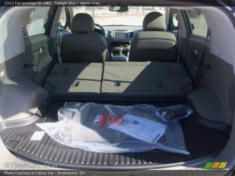  2011 Sportage EX AWD Trunk