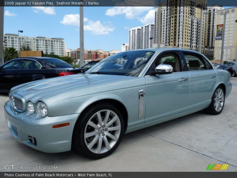 Seafrost Metallic / Barley 2008 Jaguar XJ Vanden Plas