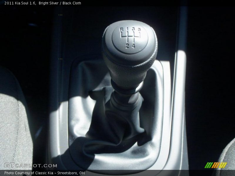  2011 Soul 1.6 5 Speed Manual Shifter