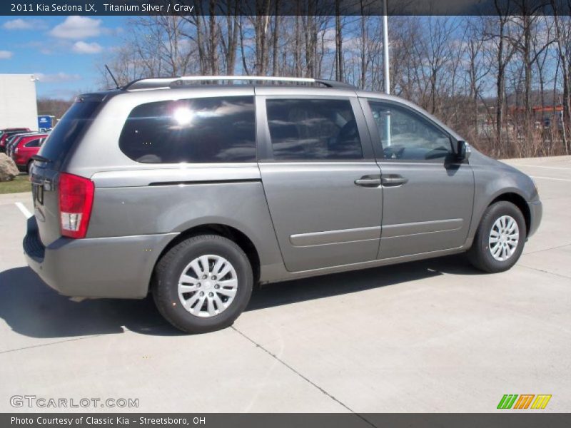 Titanium Silver / Gray 2011 Kia Sedona LX