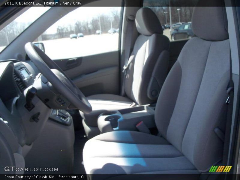 Titanium Silver / Gray 2011 Kia Sedona LX