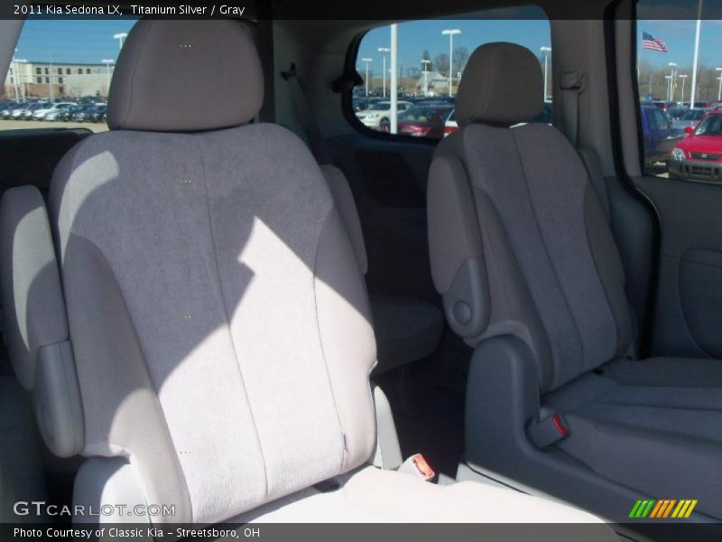 Titanium Silver / Gray 2011 Kia Sedona LX