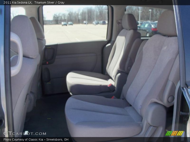Titanium Silver / Gray 2011 Kia Sedona LX