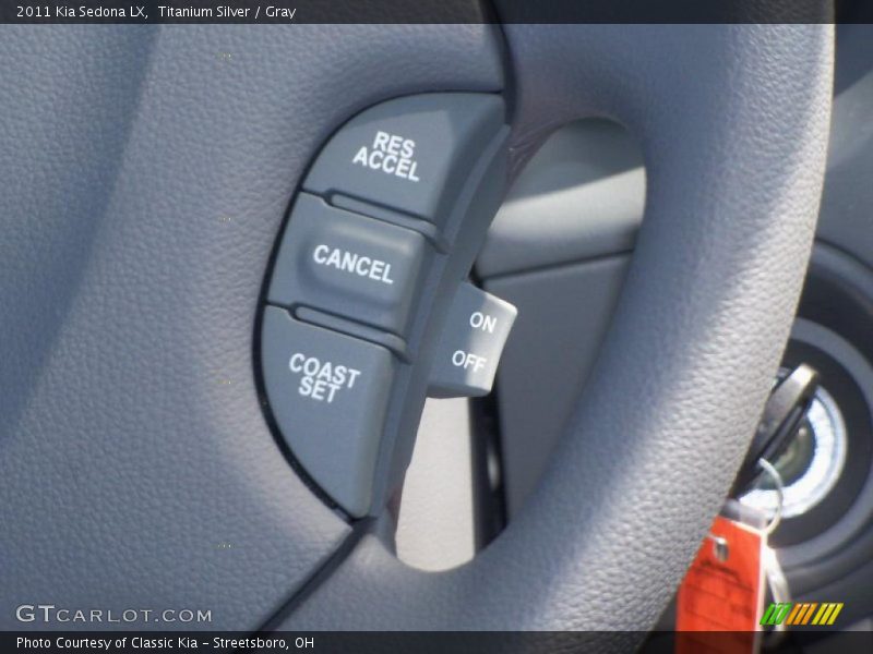 Titanium Silver / Gray 2011 Kia Sedona LX