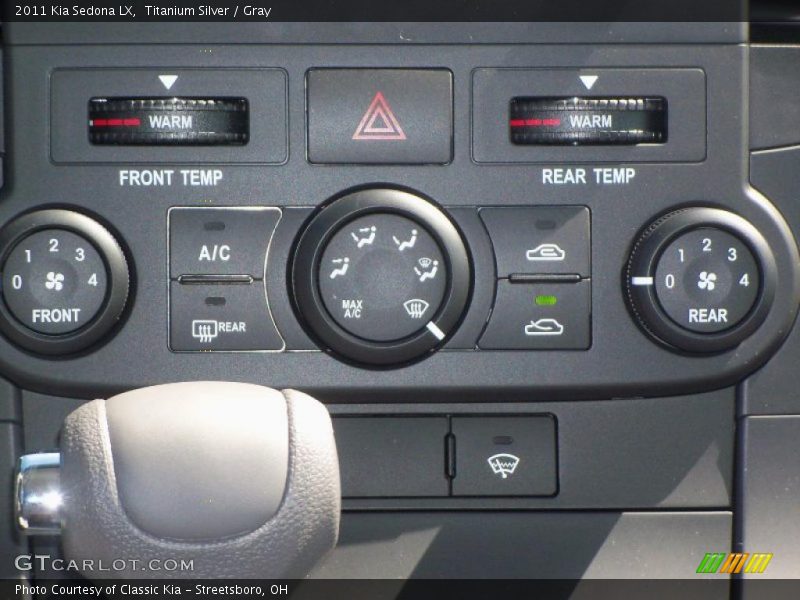 Titanium Silver / Gray 2011 Kia Sedona LX