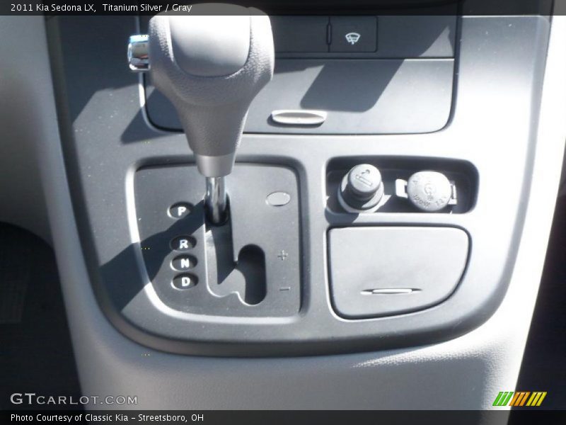 Titanium Silver / Gray 2011 Kia Sedona LX