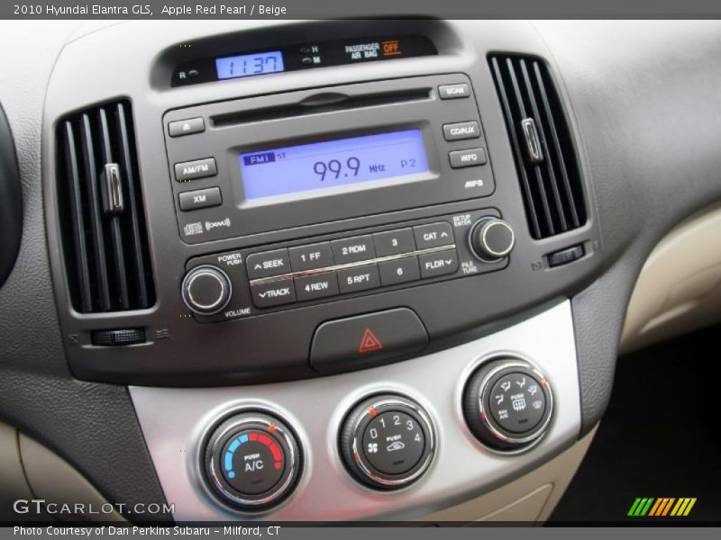Controls of 2010 Elantra GLS