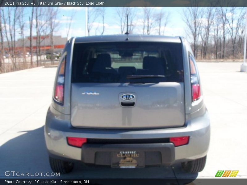 Titanium Gray / Black Soul Logo Cloth 2011 Kia Soul +