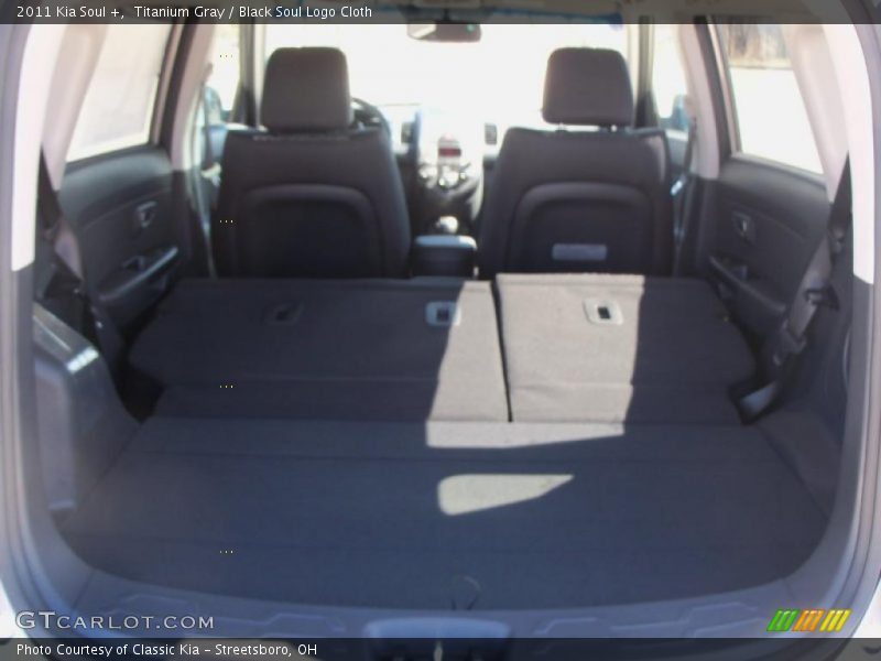 Titanium Gray / Black Soul Logo Cloth 2011 Kia Soul +