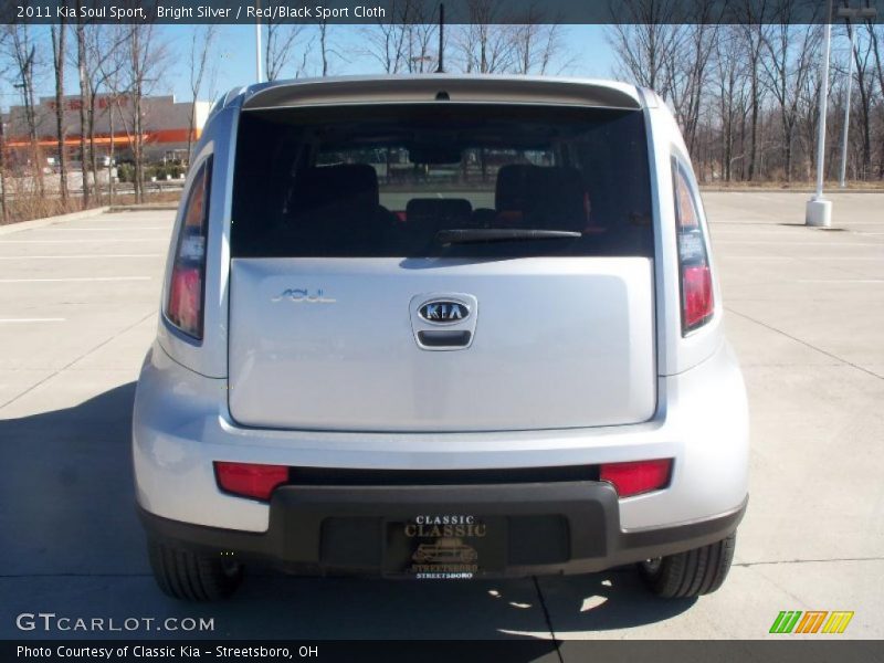 Bright Silver / Red/Black Sport Cloth 2011 Kia Soul Sport