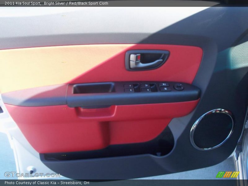 Bright Silver / Red/Black Sport Cloth 2011 Kia Soul Sport