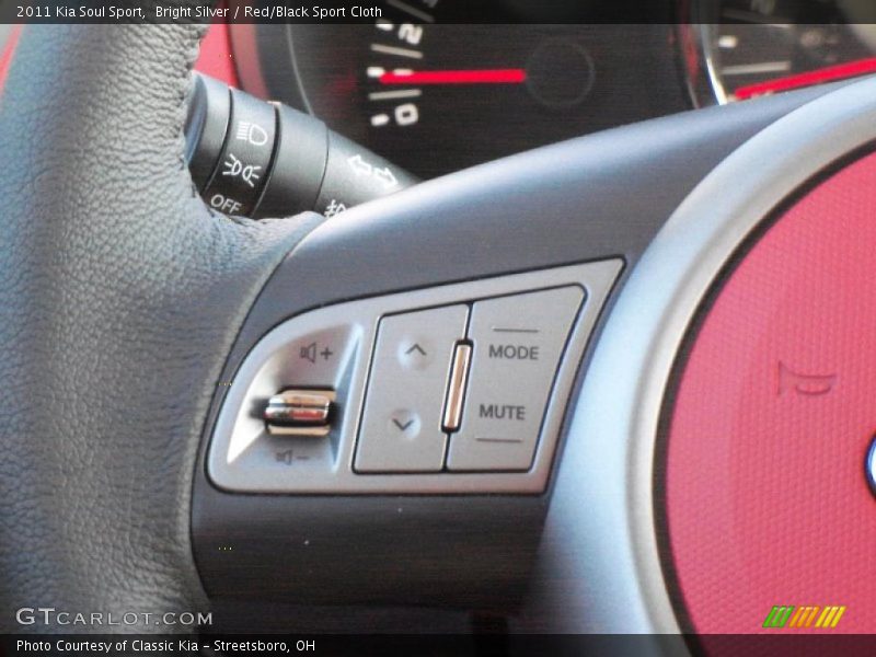 Bright Silver / Red/Black Sport Cloth 2011 Kia Soul Sport