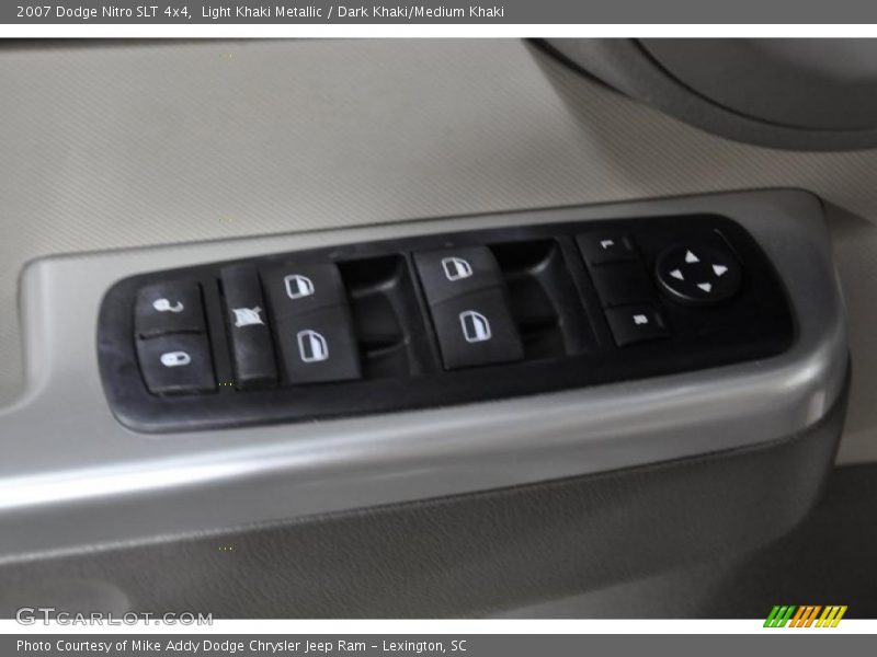 Light Khaki Metallic / Dark Khaki/Medium Khaki 2007 Dodge Nitro SLT 4x4