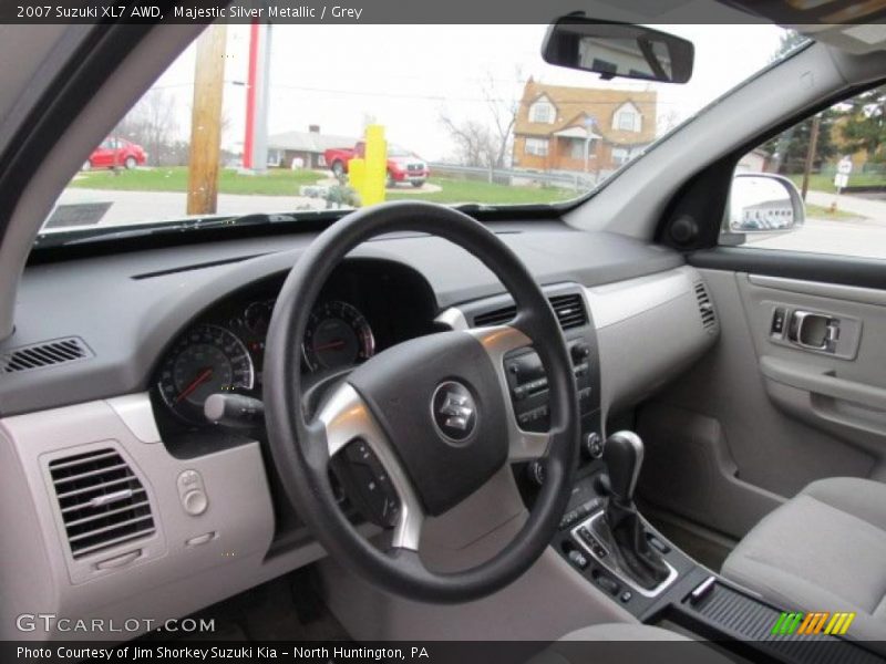 Majestic Silver Metallic / Grey 2007 Suzuki XL7 AWD