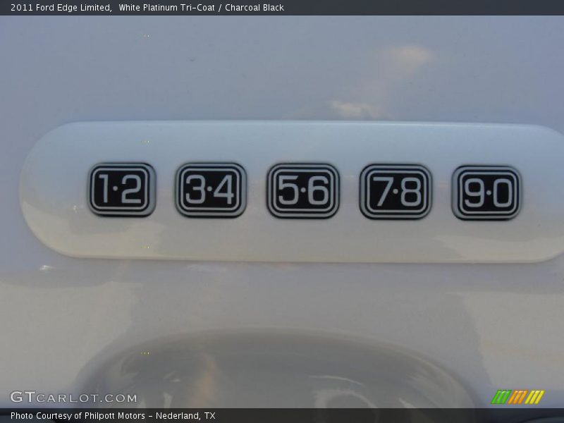 White Platinum Tri-Coat / Charcoal Black 2011 Ford Edge Limited