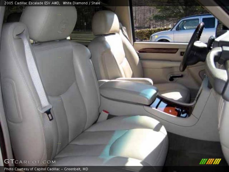 White Diamond / Shale 2005 Cadillac Escalade ESV AWD
