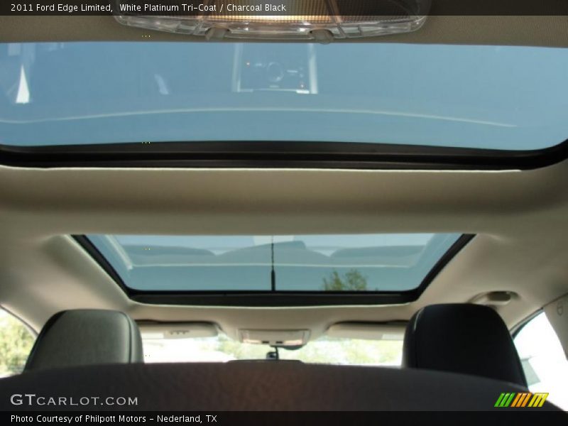 White Platinum Tri-Coat / Charcoal Black 2011 Ford Edge Limited