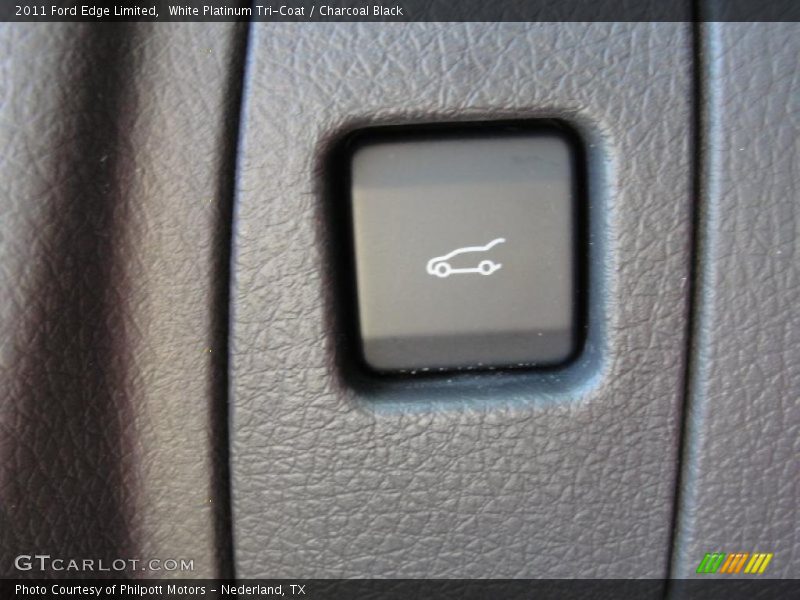 White Platinum Tri-Coat / Charcoal Black 2011 Ford Edge Limited
