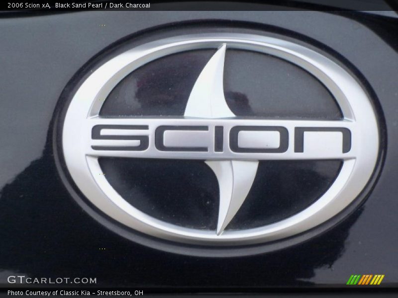 Black Sand Pearl / Dark Charcoal 2006 Scion xA