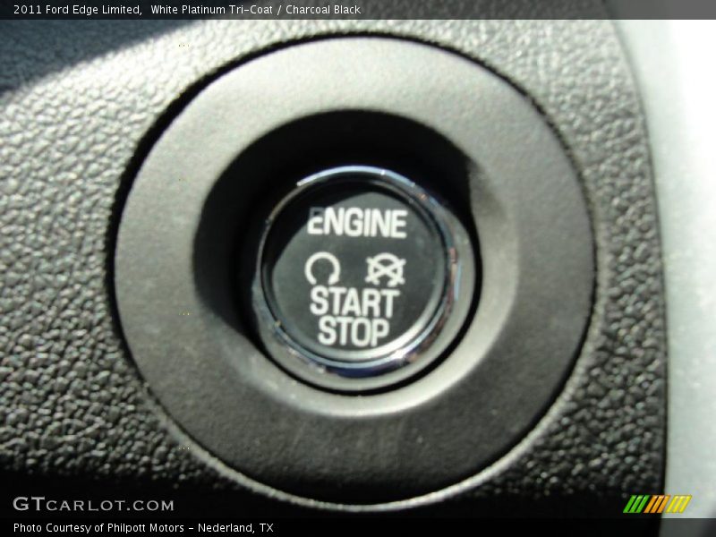 White Platinum Tri-Coat / Charcoal Black 2011 Ford Edge Limited