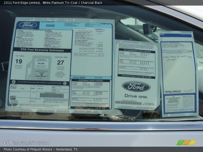 White Platinum Tri-Coat / Charcoal Black 2011 Ford Edge Limited