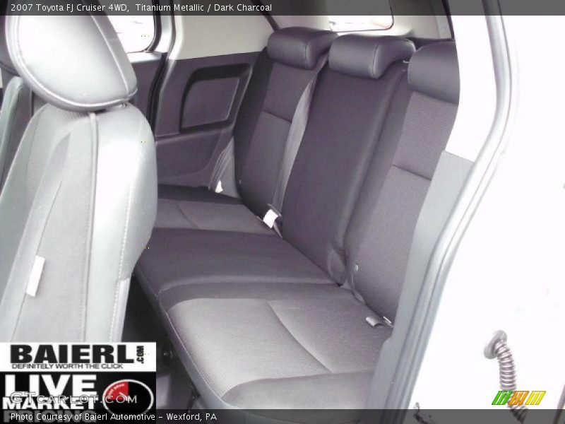 Titanium Metallic / Dark Charcoal 2007 Toyota FJ Cruiser 4WD