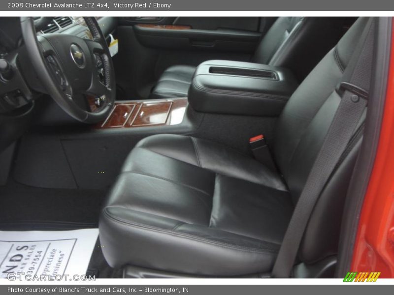Victory Red / Ebony 2008 Chevrolet Avalanche LTZ 4x4