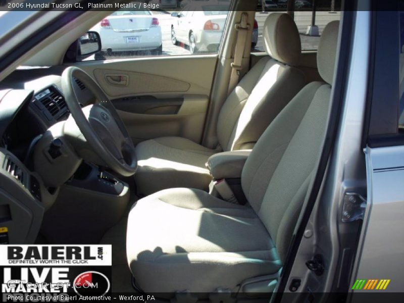 Platinum Metallic / Beige 2006 Hyundai Tucson GL