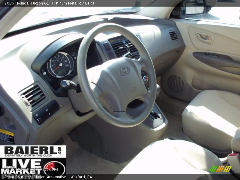 Platinum Metallic / Beige 2006 Hyundai Tucson GL