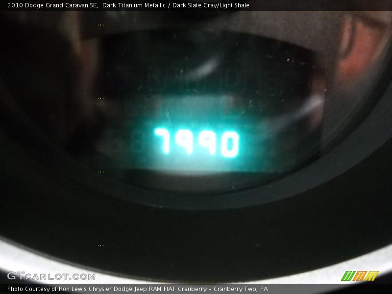 Dark Titanium Metallic / Dark Slate Gray/Light Shale 2010 Dodge Grand Caravan SE