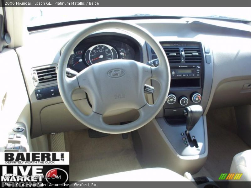 Platinum Metallic / Beige 2006 Hyundai Tucson GL